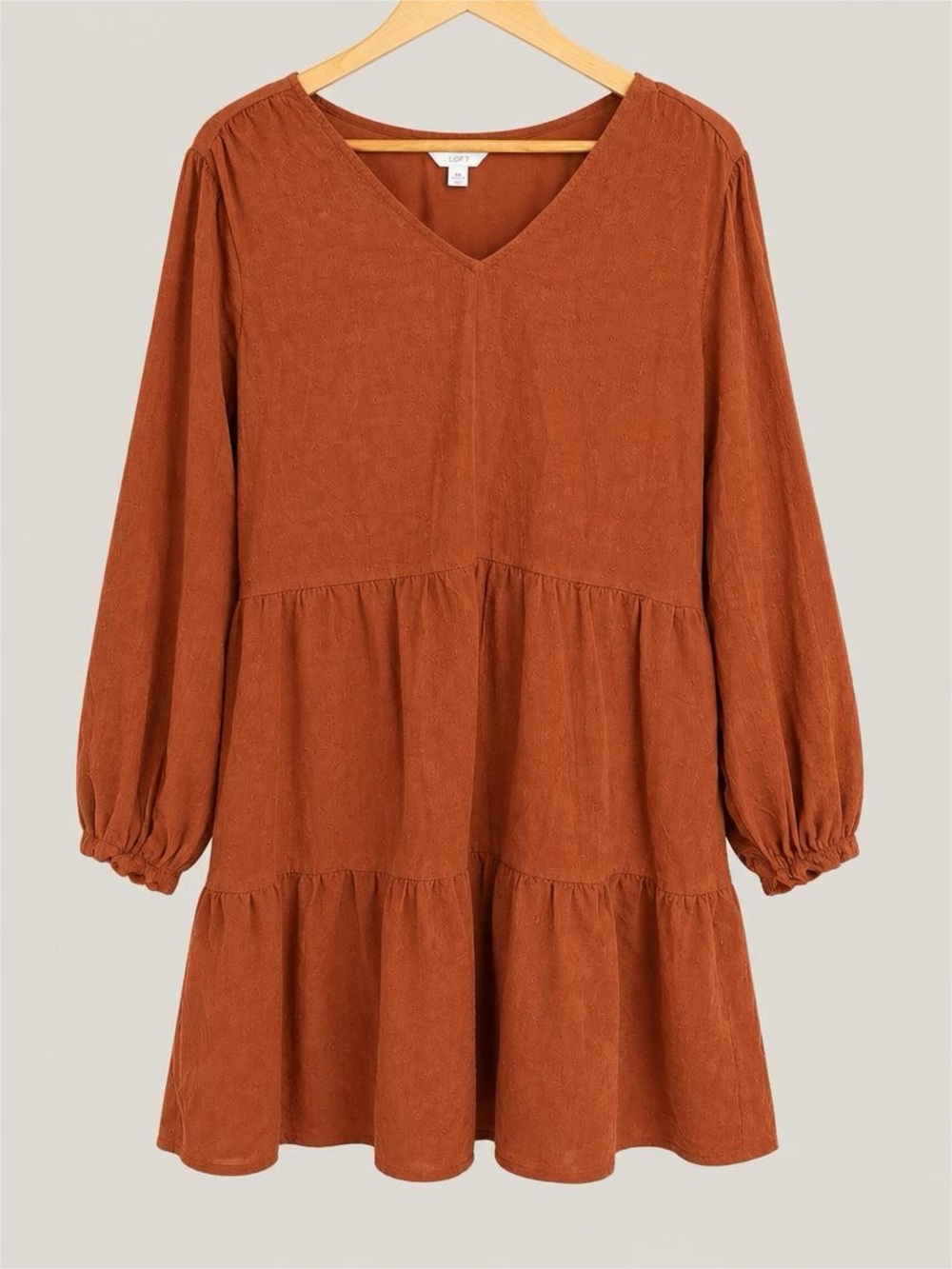 Time and Tru Women’s Rust V-Neck Tiered Long-Sleeve Dress - XL